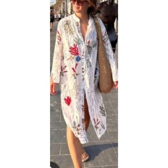 Zara The Lagoon Embroidered Sea Life kaftan, small $140 F22 - Picture 2 of 12